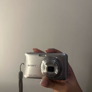 Sony Silver steady shot Digital Camera